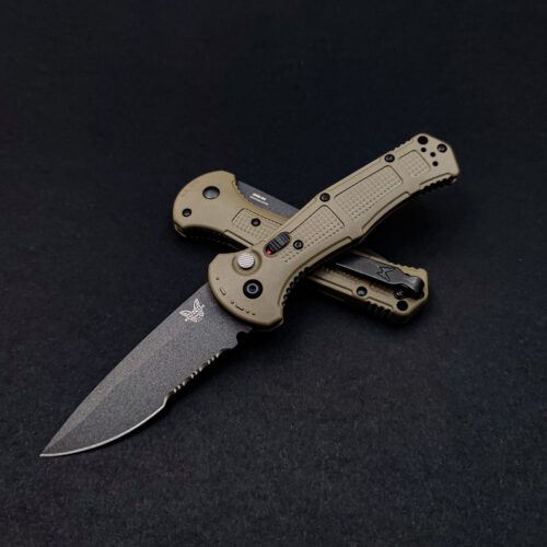 Benchmade 9070SBK-1 Claymore
